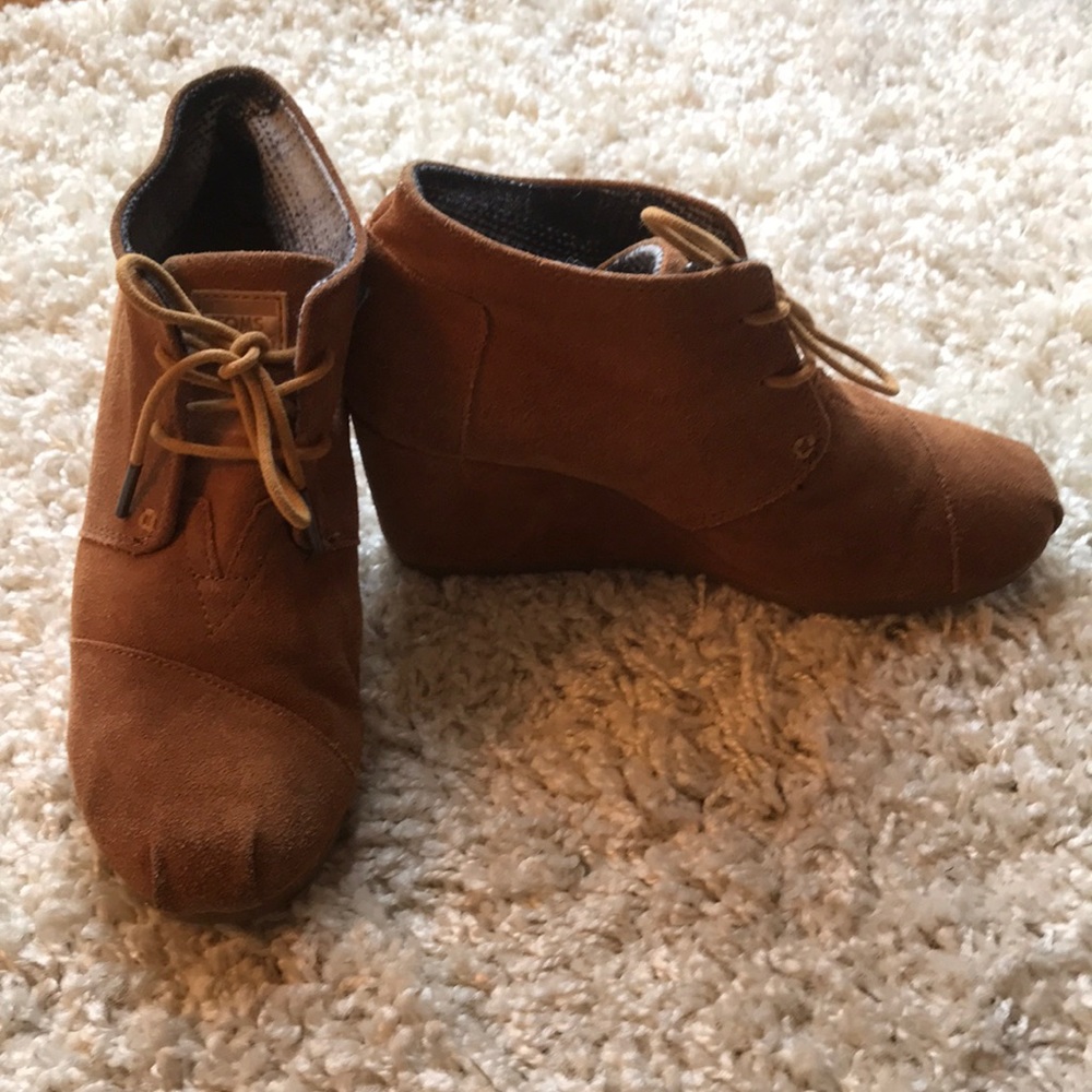Toms Desert Wedge Bootie